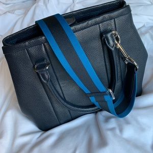 Like new navy blue handbag